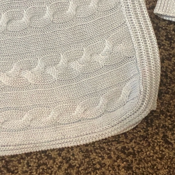 Medium NWT. Lauren Ralph Lauren Metallic Light Blue Cable Knit Sweater - Picture 3 of 5